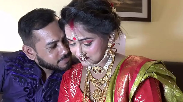 Lndian Suhagrat With Dirty Talk - Bengali couple ki desi suhagraat sex video HD mein