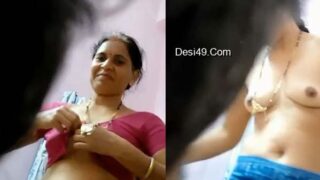 Devar apni desi bhabhi ki nangi video banate hue