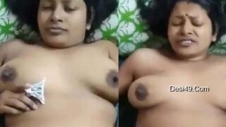 Moti chachi ki chudai ki Indian porn video