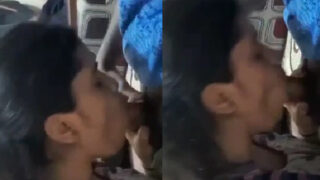 College girl blowjob de rahi hai apne bhai ko