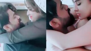 Beautiful Delhi girl Kareena ki sex mms