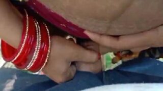 Outdoor mein village Bihari bhabhi ki chudai