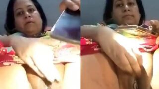 Mature Bengali aunty ki fingering sex video