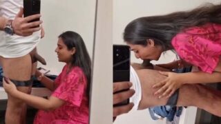 Wife ne apne husband ko blowjob diya