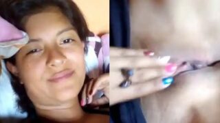 Sexy Indian girl ki fingering sex video